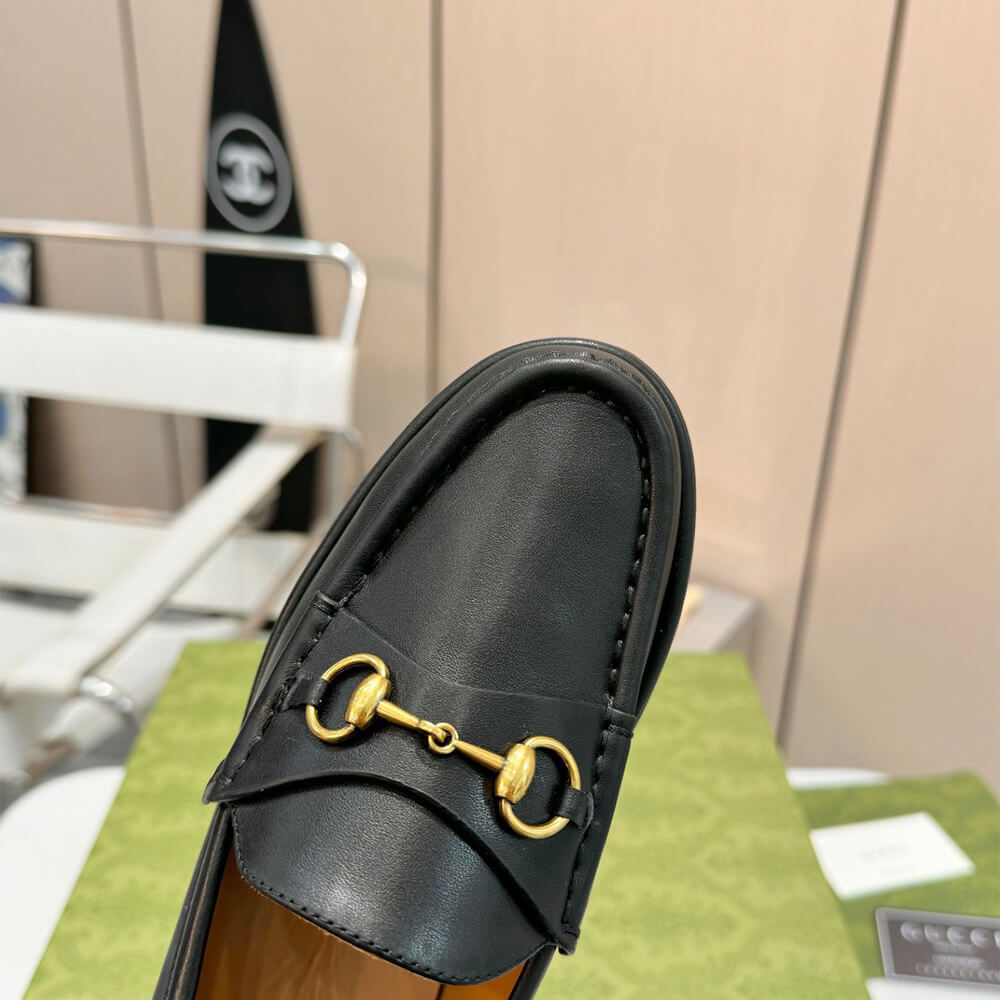 Gvc*1 Women’s Horsebit wedge loafer