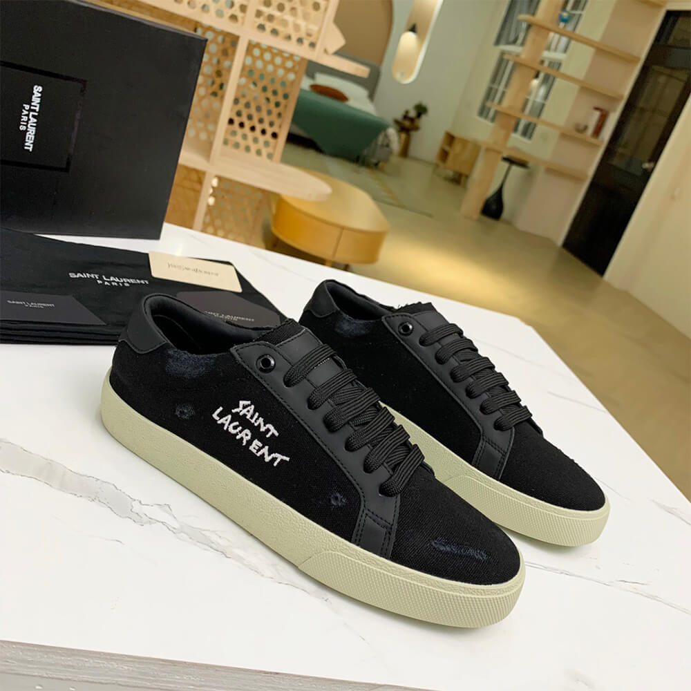 Y51 Court Classic Sneaker