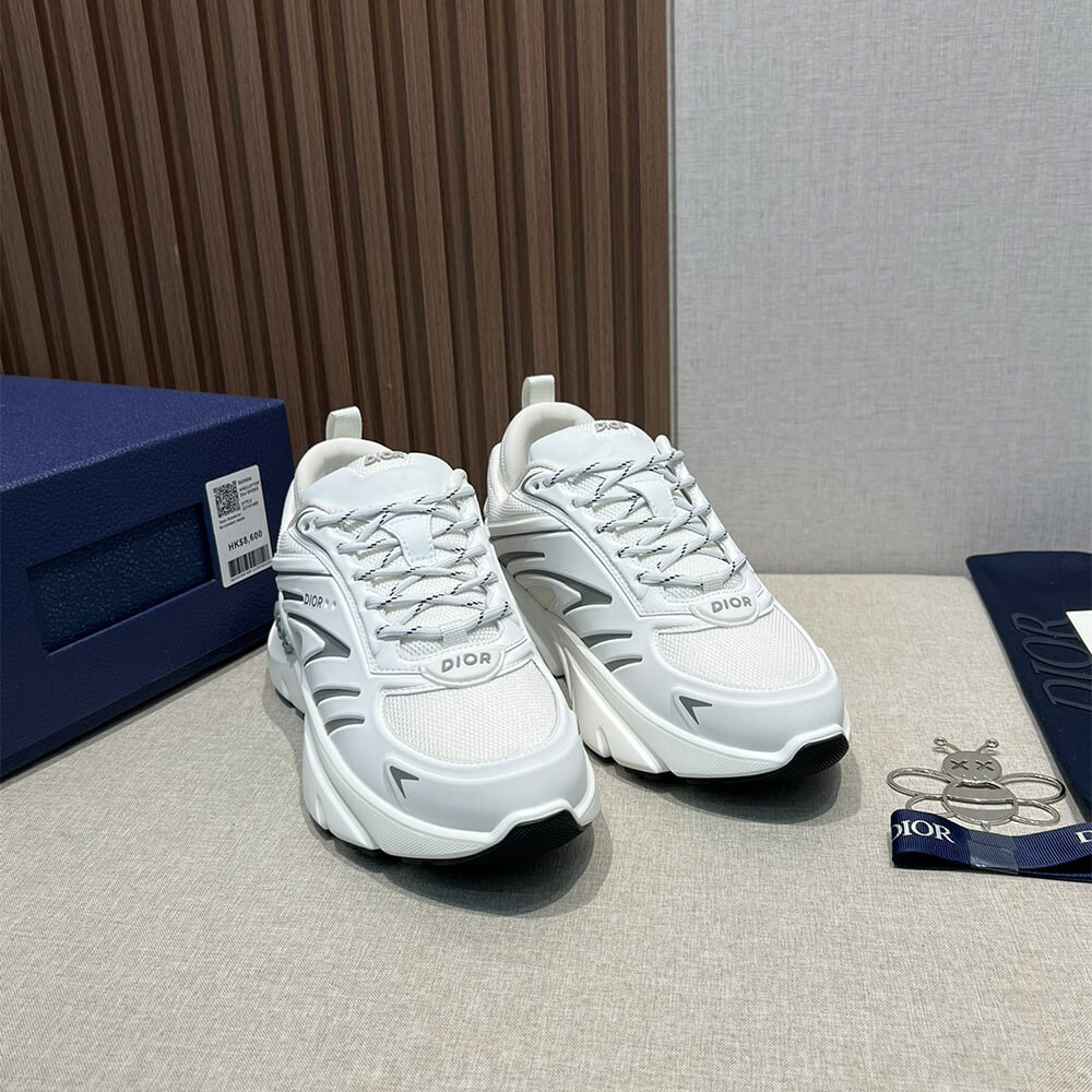 D10r B44 Blade Sneaker