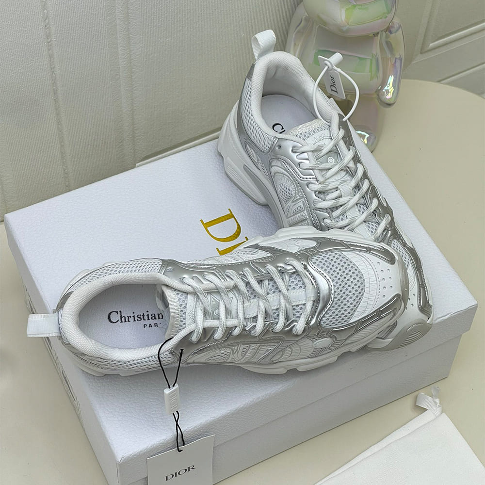 D10r Chrono Sneaker