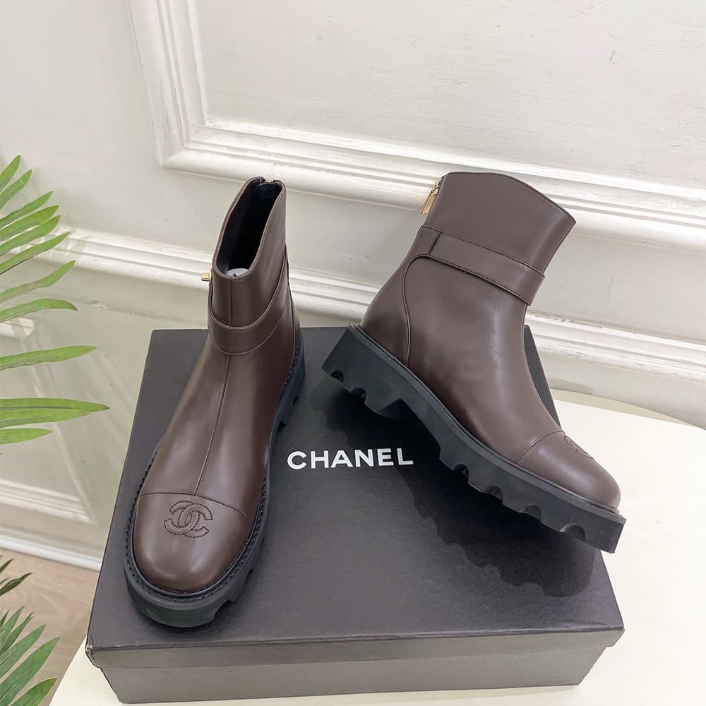 Ch**el Boots