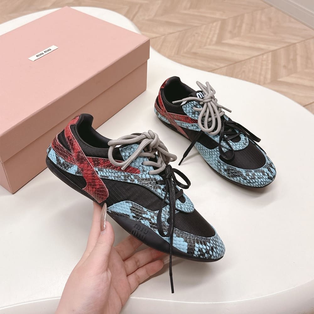 M1um1u Gymnasium Technical Sneaker