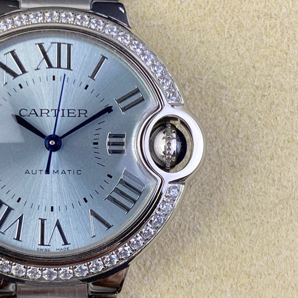 Ca*t1er 33mm Ballon Bleu de Ca*t1er watch