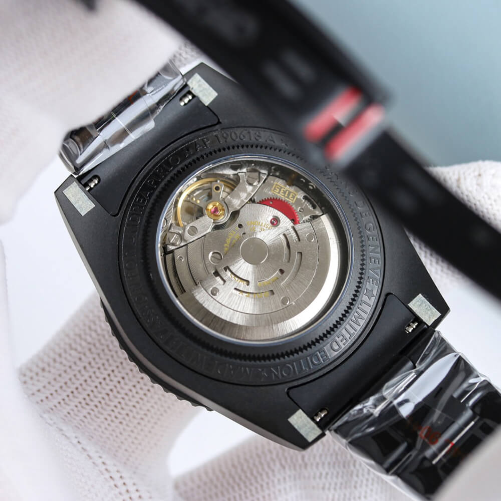 R01ex Submariner Labubu