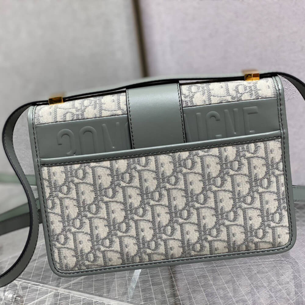 30 MONTAIGNE BAG
