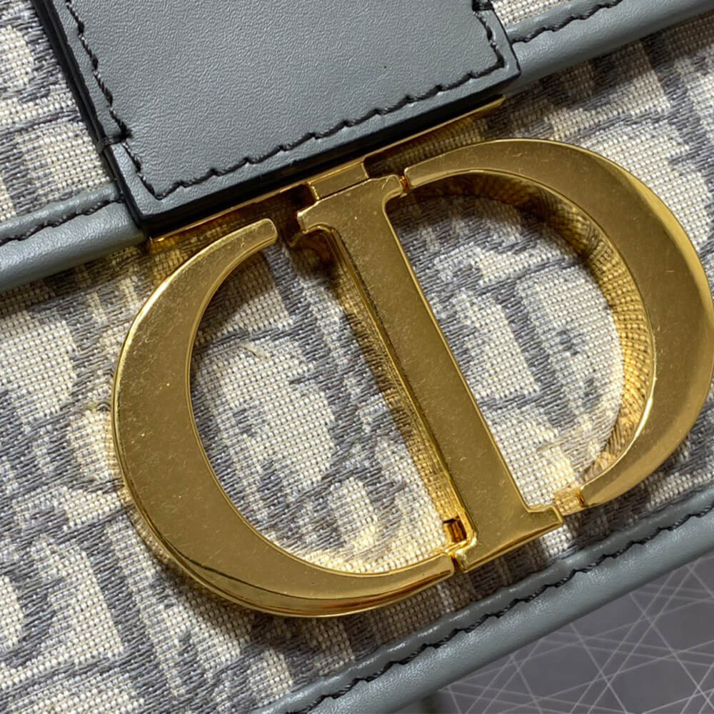 30 MONTAIGNE BAG