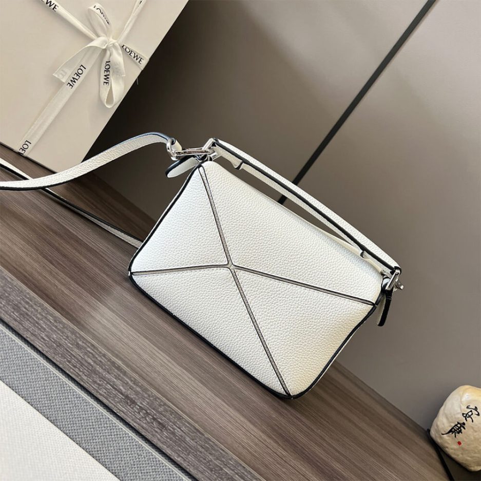 L0ew* Mini Puzzle bag