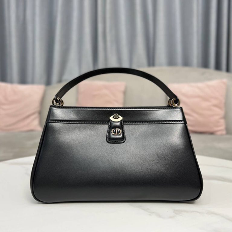 MEDIUM D10r KEY BAG