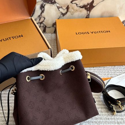 LV Bella