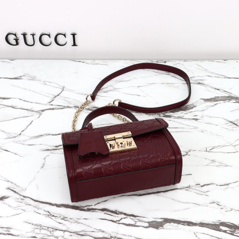 Gvc*1 PADLOCK SMALL TOP HANDLE BAG