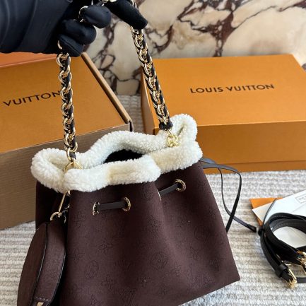 LV Bella